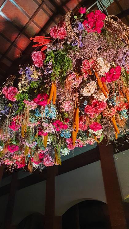 Ceiling and Floral detail — Arrival / Lobby decor — Alila Diwa Goa
